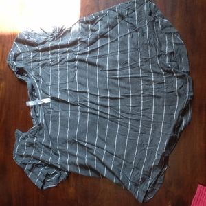 Gray and white stripped t shirt